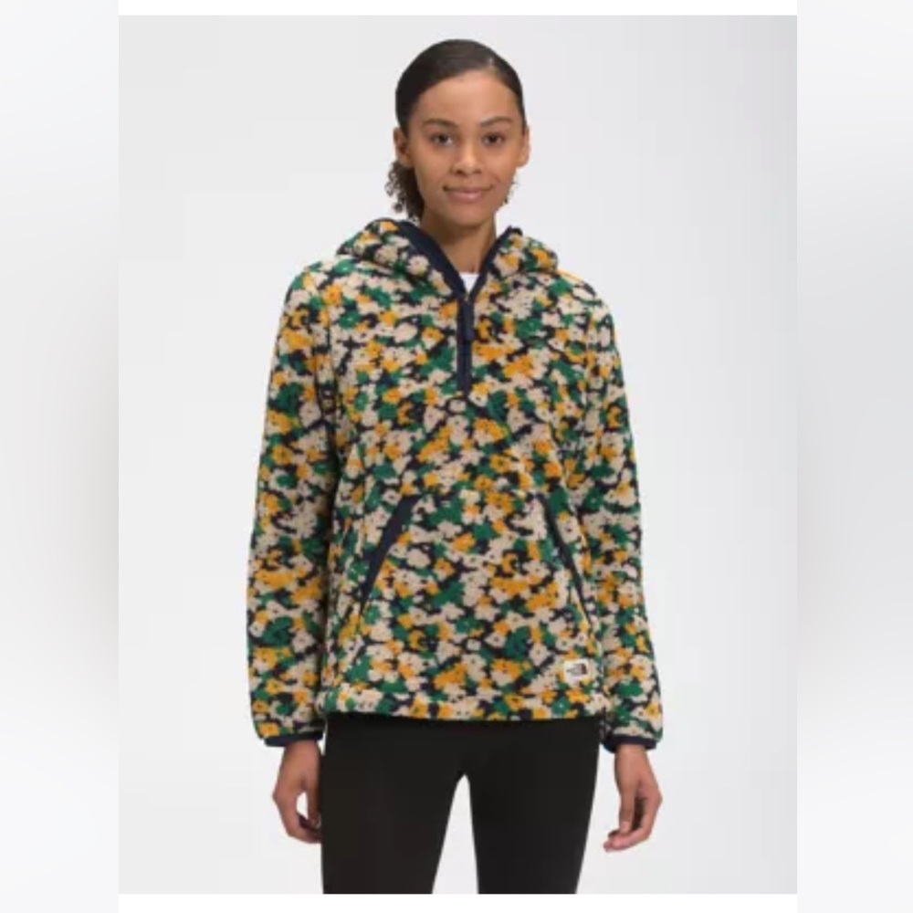 Floral North Face Campshire Pullover Fleece